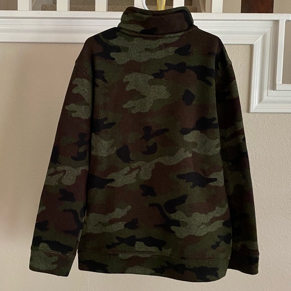Boys Old Navy 3/4 Zip Camo Pullover - Picture 6 of 10